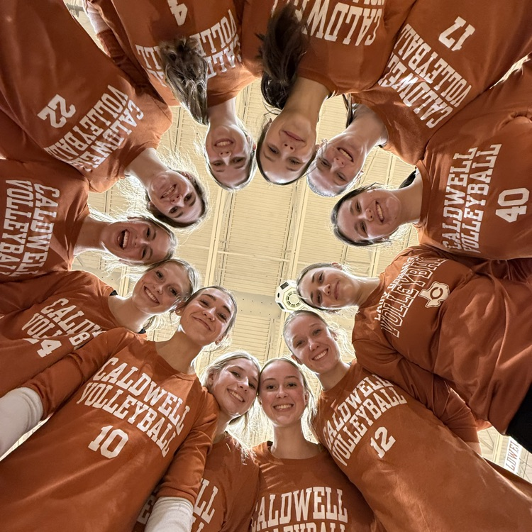 Congratulations to the Lady Hornets on a fantastic season! ๐งก๐ The season came to a close against Sealy in the bi-district round, but these athletes have so much to be proud of. Sting โem, Hornets!