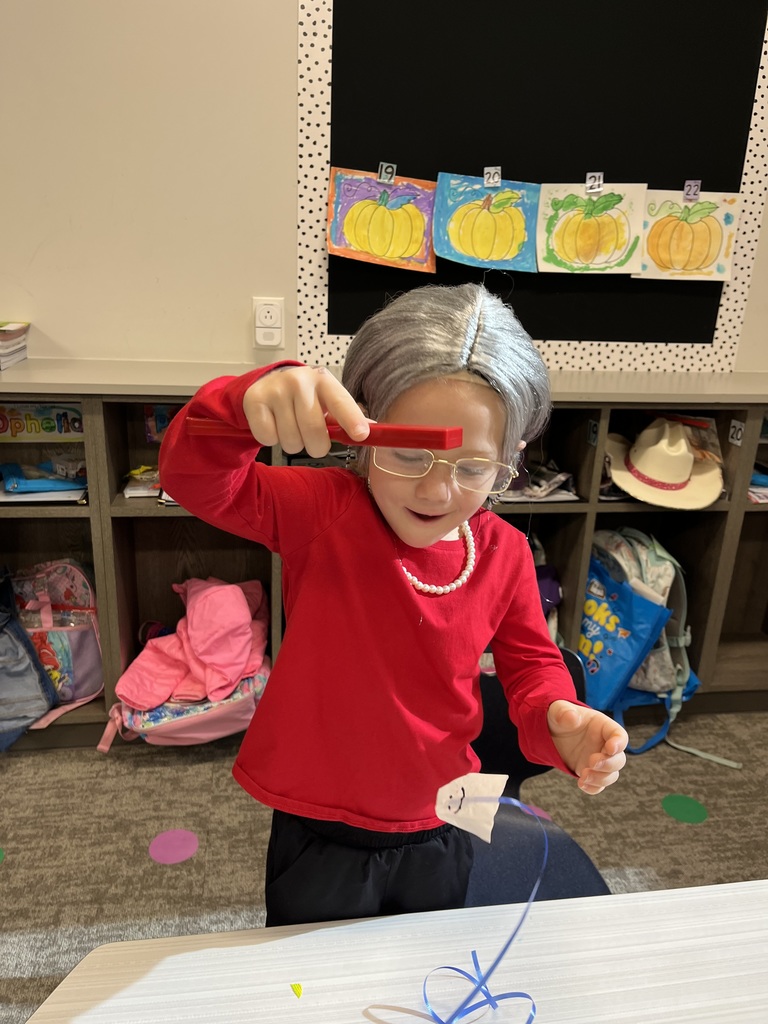 We may be a little behind on posting, but these ghostly creations were too good not to share! ๐ป Mrs. Hester's kindergarten class had a blast reading ๐๐ถ๐ด๐ต๐ข๐ท๐ฐ ๐ต๐ฉ๐ฆ ๐๐ฉ๐บ ๐๐ฉ๐ฐ๐ด๐ต and making โdancing ghostsโ with magnets and paper clips โ a fun mix of creativity and science! #CaldwellProud #CaldwellISD