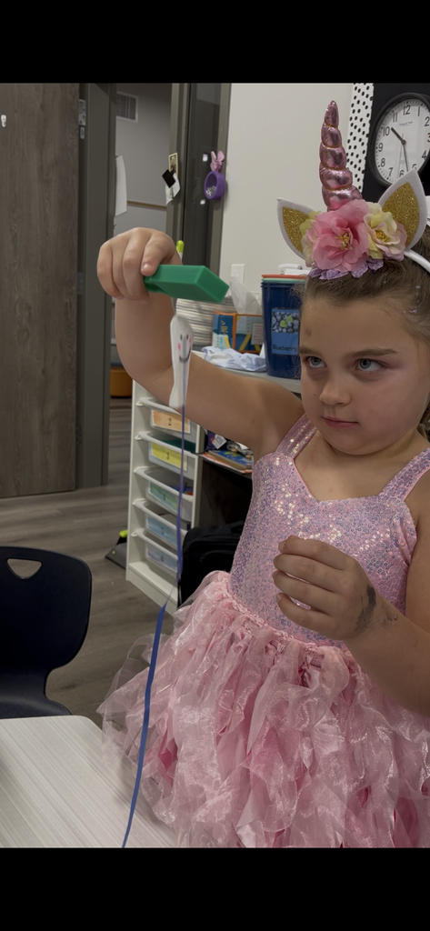 We may be a little behind on posting, but these ghostly creations were too good not to share! 👻 Mrs. Hester's kindergarten class had a blast reading 𝘎𝘶𝘴𝘵𝘢𝘷𝘰 𝘵𝘩𝘦 𝘚𝘩𝘺 𝘎𝘩𝘰𝘴𝘵 and making “dancing ghosts” with magnets and paper clips — a fun mix of creativity and science! #CaldwellProud #CaldwellISD