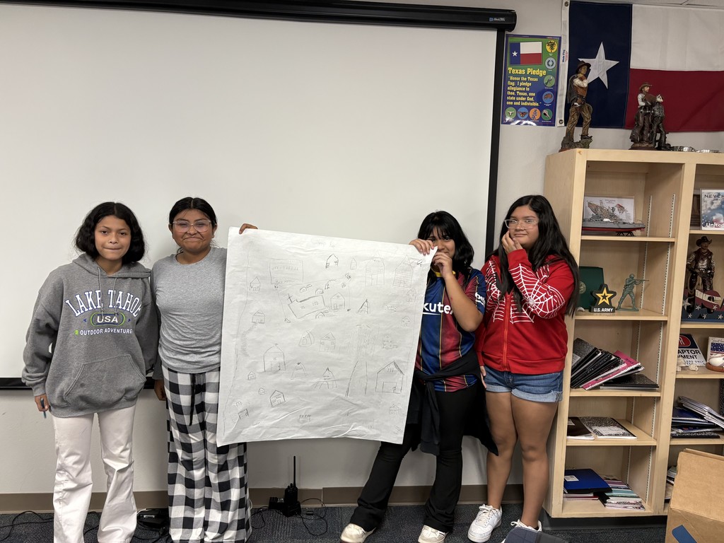 ๐บ๏ธ ๐ ๐ฎ๐ฝ๐ฝ๐ถ๐ป๐ด ๐ฆ๐ฝ๐ฎ๐ป๐ถ๐๐ต ๐๐ผ๐น๐ผ๐ป๐ถ๐ฎ๐น ๐ง๐ฒ๐
๐ฎ๐ Our Texas History students got hands-on with the past as they became mapmakers in Spanish colonial Texas! From planning settlements along El Camino Real to imagining life in early Texas, they explored how Spanish influence still impacts our state today. #CaldwellProud #CaldwellISD