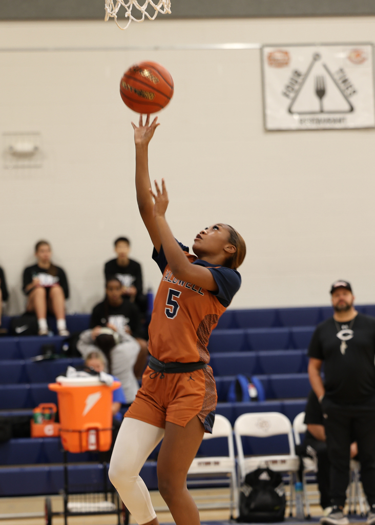 Our 𝗟𝗮𝗱𝘆 𝗛𝗼𝗿𝗻𝗲𝘁𝘀 hit the court today as we kicked off our home basketball tournament! Proud of their hustle and teamwork — good luck the rest of the weekend! 🏀 #CaldwellProud #CaldwellISD