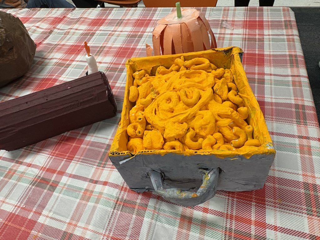 Thanksgiving may have passed, but we’re still thankful for moments like this! 🧡 CJH Theatre Arts students wrapped up November by creating a full Thanksgiving feast using their prop-making techniques — and the results were amazing! 🎭🦃 #CaldwellProud #CaldwellISD