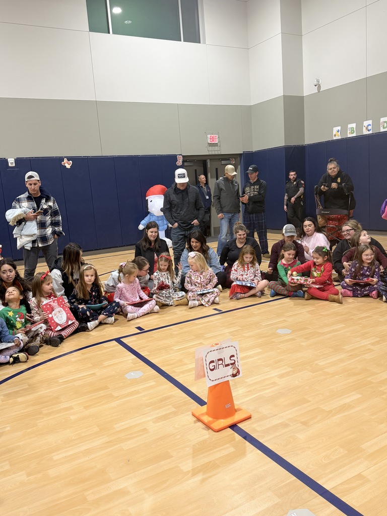  𝐒𝐧𝐮𝐠𝐠𝐥𝐲 𝐒𝐭𝐨𝐫𝐢𝐞𝐬 & 𝐒𝐰𝐞𝐞𝐭 𝐓𝐫𝐞𝐚𝐭𝐬! 