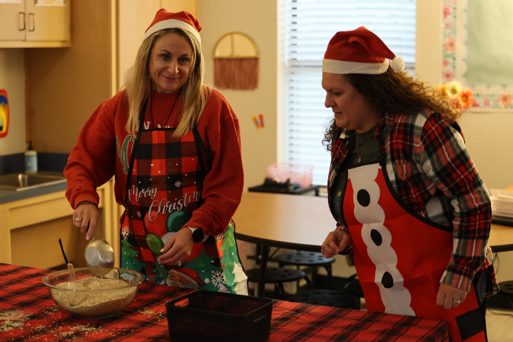 𝐇o𝐥i𝐝a𝐲 𝐅u𝐧 𝐰i𝐭h O𝐮r 4𝐭h G𝐫a𝐝e H𝐨r𝐧e𝐭s!