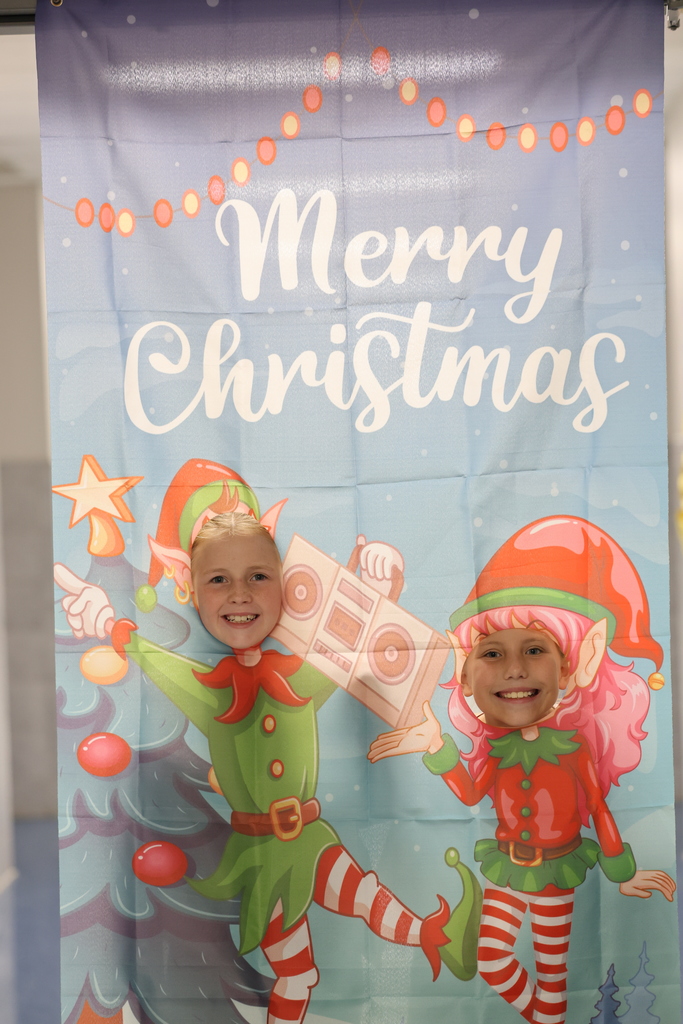 𝐇o𝐥i𝐝a𝐲 𝐅u𝐧 𝐰i𝐭h O𝐮r 4𝐭h G𝐫a𝐝e H𝐨r𝐧e𝐭s!