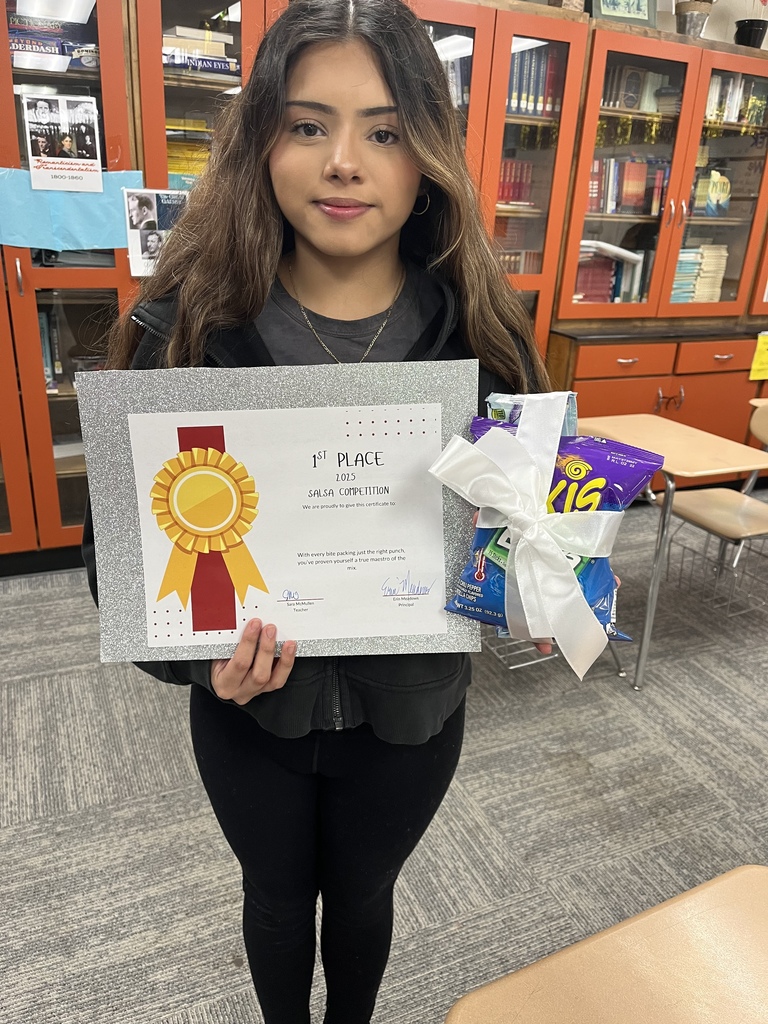 Mrs. McMullen’s ELDA students wrapped up the semester with a creative and meaningful project—a salsa competition! Students presented detailed, step-by-step instructions for their recipes and explained the cultural or family connections behind their dip. 🔥🌶️  This hands-on project showcased their growth in reading, writing, speaking, and listening as they work to become more fluent bilingual students. #CaldwellProud #CaldwellISD