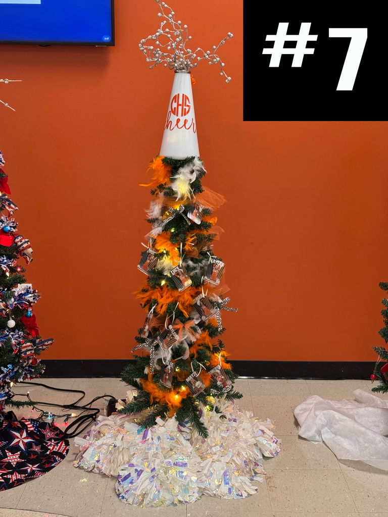 🎄 The tinsel is back and the competition is fierce! 🎄 The 𝟐𝐧𝐝 𝐀𝐧𝐧𝐮𝐚𝐥 𝐂𝐇𝐒 𝐇𝐨𝐥𝐢𝐝𝐚𝐲 𝐓𝐫𝐞𝐞 𝐃𝐞𝐜𝐨𝐫𝐚𝐭𝐢𝐧𝐠 𝐂𝐨𝐧𝐭𝐞𝐬𝐭 is underway, and our campus clubs/organizations went all out.  Now it’s your turn—v𝗩𝗢𝗧𝗘 𝗙𝗢𝗥 𝗬𝗢𝗨𝗥 𝗙𝗔𝗩𝗢𝗥𝗜𝗧𝗘 𝗧𝗥𝗘𝗘 (in the comments) and help crown this year’s champion! 🏆 May the best tree win… and the others handle it gracefully. 😉 #CaldwellProud #CaldwellISD