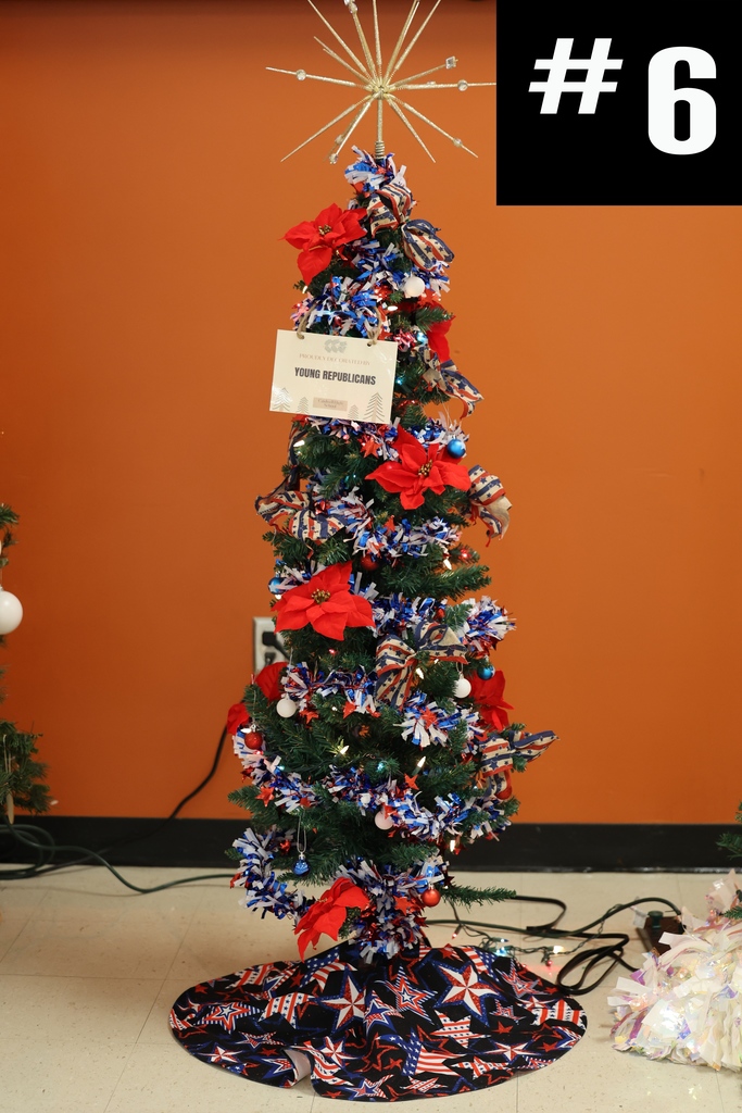 🎄 The tinsel is back and the competition is fierce! 🎄 The 𝟐𝐧𝐝 𝐀𝐧𝐧𝐮𝐚𝐥 𝐂𝐇𝐒 𝐇𝐨𝐥𝐢𝐝𝐚𝐲 𝐓𝐫𝐞𝐞 𝐃𝐞𝐜𝐨𝐫𝐚𝐭𝐢𝐧𝐠 𝐂𝐨𝐧𝐭𝐞𝐬𝐭 is underway, and our campus clubs/organizations went all out.  Now it’s your turn—v𝗩𝗢𝗧𝗘 𝗙𝗢𝗥 𝗬𝗢𝗨𝗥 𝗙𝗔𝗩𝗢𝗥𝗜𝗧𝗘 𝗧𝗥𝗘𝗘 (in the comments) and help crown this year’s champion! 🏆 May the best tree win… and the others handle it gracefully. 😉 #CaldwellProud #CaldwellISD