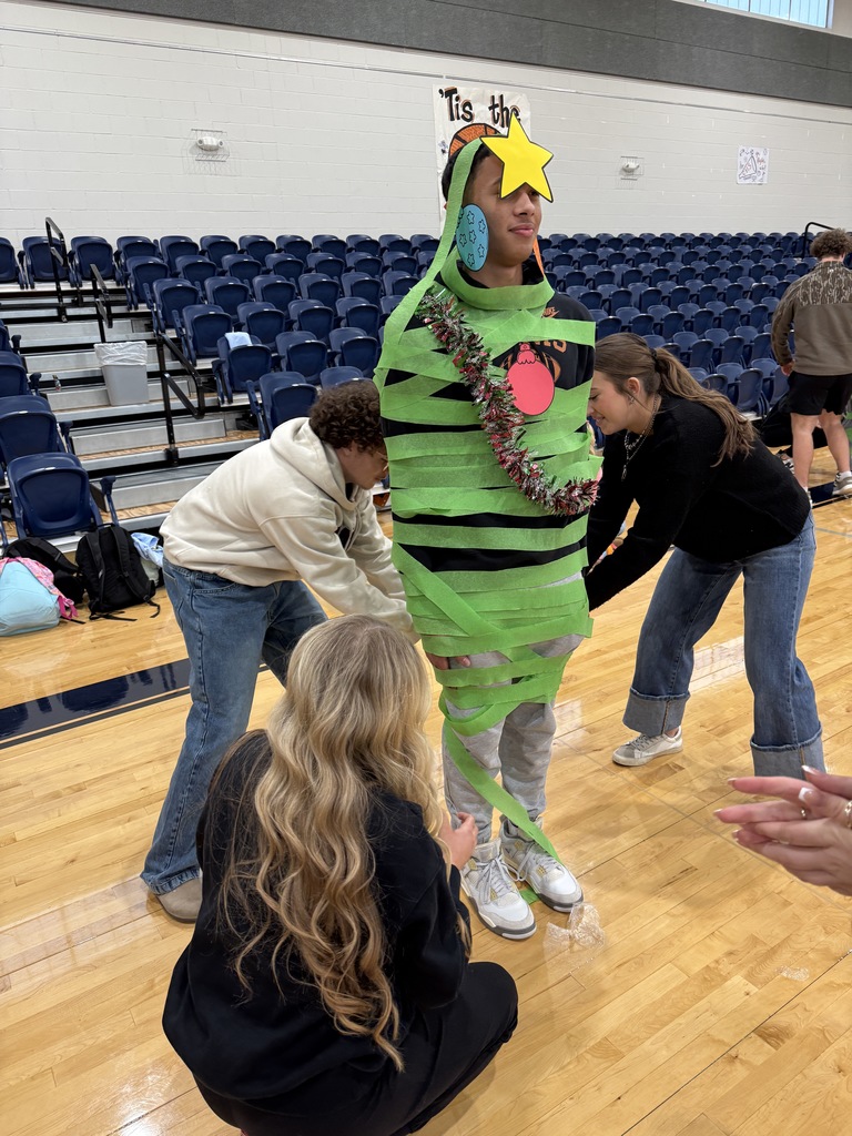 Christmas cheer was in full swing at the High School FCA Christmas party! 🎄✨ From decorating “Christmas trees” to some friendly competition in the gym, it was a fun-filled way to celebrate the season together.  #CaldwellProud #CaldwellISD