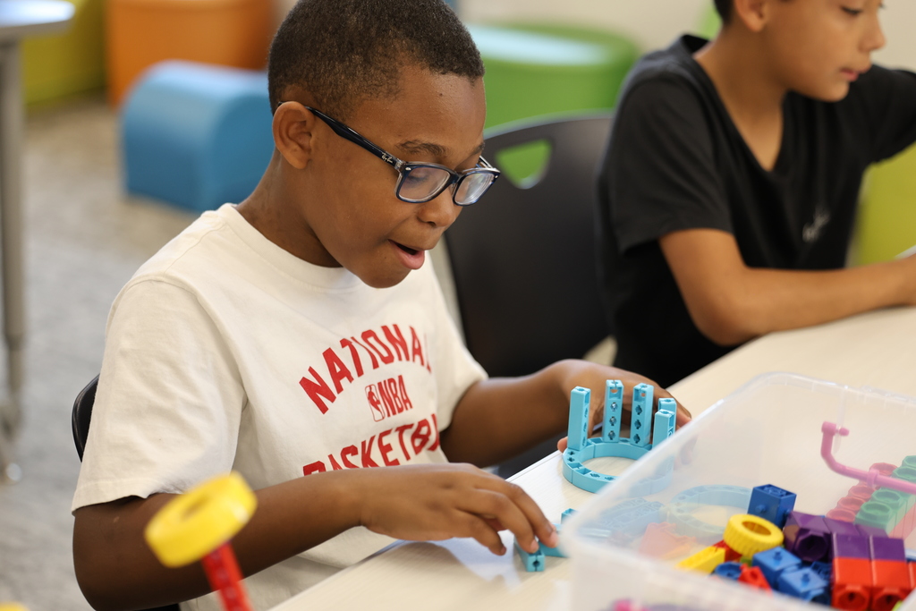 𝗪𝗘𝗟𝗖𝗢𝗠𝗘 𝗕𝗔𝗖𝗞, 𝗛𝗢𝗥𝗡𝗘𝗧𝗦! 🧡✨ Refreshed and recharged! Today, Caldwell ISD welcomed back students for the second semester of classes. #CaldwellProud #CaldwellISD