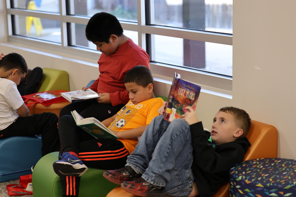 ✨ 𝗦𝗼 𝗚𝗼𝗼𝗱 𝘁𝗼 𝗕𝗲 𝗕𝗮𝗰𝗸! ✨ Back together after a couple of bad weather days, and it feels so good! Smiles, learning, and a great day back on campus.  #CaldwellProud #CaldwellISD