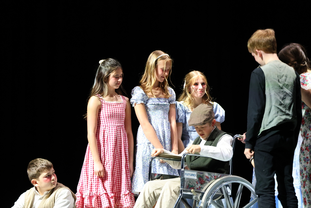 𝐋𝐢𝐠𝐡𝐭𝐬 𝐮𝐩 𝐨𝐧 𝐭𝐚𝐥𝐞𝐧𝐭! 🎭 Our CJH One Act Play students shined during last Friday’s public performance of 𝘛𝘩𝘦 𝘎𝘪𝘳𝘭 𝘪𝘯 𝘵𝘩𝘦 𝘞𝘩𝘪𝘵𝘦 𝘗𝘪𝘯𝘢𝘧𝘰𝘳𝘦. Great job to everyone involved! #CaldwellProud #CaldwellISD