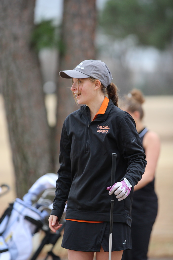 ⛳ 𝗛𝗼𝗿𝗻𝗲𝘁 𝗚𝗼𝗹𝗳 𝗛𝗶𝗴𝗵𝗹𝗶𝗴𝗵𝘁𝘀 | 𝗠𝗼𝗻𝗱𝗮𝘆/𝗧𝘂𝗲𝘀𝗱𝗮𝘆 𝗧𝗼𝘂𝗿𝗻𝗮𝗺𝗲𝗻𝘁𝘀 @ 𝗖𝗼𝗽𝗽𝗲𝗿𝗮𝘀 𝗛𝗼𝗹𝗹𝗼𝘄 ⛳  𝗕𝗼𝘆𝘀 𝗚𝗼𝗹𝗳: Caldwell Orange finished 6th and Caldwell White finished 9th. Kaden Fritsche (82) placed 7th individually, with strong rounds from freshmen Rylan Cross (93) and Conner Schroeder (97).  𝗚𝗶𝗿𝗹𝘀 𝗚𝗼𝗹𝗳: Freshman Jordyn Hafernick (107) led the Lady Hornets, finishing 8th individually. Alexa Johnson and Patsy Pineda also had solid performances. #CaldwellProud #CaldwellISD