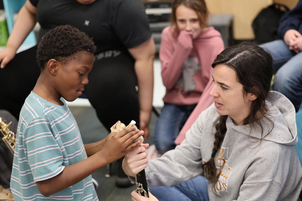 🎶 𝗙𝘂𝘁𝘂𝗿𝗲 𝗛𝗼𝗿𝗻𝗲𝘁 𝗠𝘂𝘀𝗶𝗰𝗶𝗮𝗻𝘀 𝗶𝗻 𝘁𝗵𝗲 𝗠𝗮𝗸𝗶𝗻𝗴! 🎶 Our 5th graders had a blast participating in instrument exploration as they got a sneak peek into what beginner band will look like next year. So much excitement, curiosity, and talent in the room! #CaldwellProud #CaldwellISD