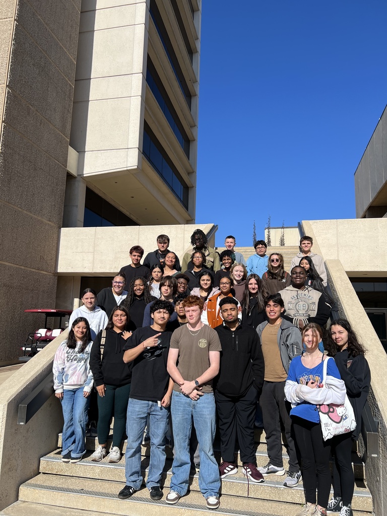 ๐ ๐๐ฉ๐๐ ๐๐ผ๐น๐น๐ฒ๐ด๐ฒ & ๐๐ฎ๐ฟ๐ฒ๐ฒ๐ฟ ๐ฅ๐ฒ๐ฎ๐ฑ๐ถ๐ป๐ฒ๐๐ ๐๐
๐ฝ๐ฒ๐ฟ๐ถ๐ฒ๐ป๐ฐ๐ฒ ๐ Our Caldwell High School AVID students recently visited Texas A&M University as part of their college and career readiness learning. Students participated in a campus tour and had the opportunity to learn more about college life and postsecondary options. Opportunities like this support AVIDโs mission of preparing students for future academic success. #CaldwellProud #CaldwellISD