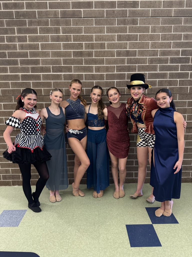 โจ ๐๐๐ป๐ถ๐ผ๐ฟ ๐๐ถ๐ด๐ต ๐๐ฎ๐ป๐ฐ๐ฒ ๐ง๐ฒ๐ฎ๐บ ๐๐ฟ๐ถ๐ป๐ด๐ ๐๐ผ๐บ๐ฒ ๐๐ถ๐ด ๐ช๐ถ๐ป๐! โจ Our Caldwell Junior High Dance Team had an incredible showing at Danceline last Saturday, earning top honors across multiple categories! ๐ง๐ฒ๐ฎ๐บ ๐๐๐ฎ๐ฟ๐ฑ๐: โข ๐๐ฅ๐๐ก๐ ๐๐๐๐ ๐ฃ๐๐ข๐ก โ Small Junior High Team โข Judges Award for โ Pom โข Best in Category โ Contemporary โข Best in Category โ Hip Hop โข Platinum Sweepstakes ๐๐ป๐ฑ๐ถ๐๐ถ๐ฑ๐๐ฎ๐น ๐๐๐ฎ๐ฟ๐ฑ๐: โข 1st Place Junior Solo: ๐๐ป๐ฑ๐ฟ๐ฒ๐ฎ โข 1st Place Junior Duet: ๐๐น๐ฎ๐ฟ๐ฎ & ๐๐ผ๐ฟ๐ฎ โข 2nd Place Junior Trio: ๐๐ผ๐น๐น๐ถ๐ป๐ & ๐ฆ๐ฎ๐๐ฎ๐ป๐ฎ๐ต โข Leap Technique Challenge Top 5: ๐๐ป๐ฑ๐ฟ๐ฒ๐ฎ โข Toe Touch Technique Challenge Top 5: ๐๐ป๐ฑ๐ฟ๐ฒ๐ฎ โข Anita Jefferson Conally Award: ๐ฅ๐๐น๐ถ๐ป Way to represent Caldwell with excellence and energy! ๐งก #CaldwellProud #CaldwellISD