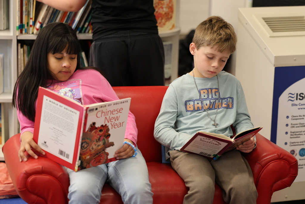 Caught in the act… 📚 Reading, learning, imagining, and growing every single day at Caldwell Elementary. From quiet independent reading to storytime with a favorite teacher, 𝐭𝐡𝐞𝐬𝐞 𝐦𝐨𝐦𝐞𝐧𝐭𝐬 𝐦𝐚𝐭𝐭𝐞𝐫. 🧡 #CaldwellProud #CaldwellISD