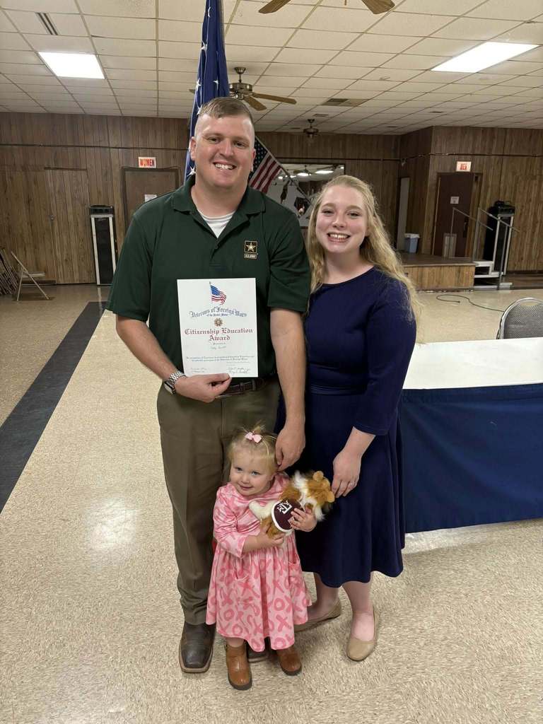 𝐁𝐢𝐠 𝐜𝐨𝐧𝐠𝐫𝐚𝐭𝐮𝐥𝐚𝐭𝐢𝐨𝐧𝐬 𝐭𝐨 𝐨𝐮𝐫 𝐇𝐨𝐫𝐧𝐞𝐭𝐬 𝐡𝐨𝐧𝐨𝐫𝐞𝐝 𝐛𝐲 𝐕𝐅𝐖 𝐏𝐨𝐬𝐭 𝐍𝐨. 𝟒𝟒𝟓𝟖!🇺🇸  𝗘𝗺𝗺𝗮 𝗗𝗮𝘃𝗶𝘀 (𝗖𝗛𝗦) was named Voice of Democracy winner, and 𝗚𝗿𝗮𝘆𝘀𝗼𝗻 𝗕𝗲𝗵𝗹𝗲𝗿 (𝗖𝗝𝗛) earned top honors in the 𝙋𝙖𝙩𝙧𝙞𝙤𝙩’𝙨 𝙋𝙚𝙣 contest.  A special shoutout to 𝗖𝗝𝗛 𝗵𝗶𝘀𝘁𝗼𝗿𝘆 𝘁𝗲𝗮𝗰𝗵𝗲𝗿 𝗖𝗼𝗱𝘆 𝗦𝗮𝘃𝗲𝗹𝗹, recognized as the 𝙎𝙢𝙖𝙧𝙩/𝙈𝙖𝙝𝙚𝙧 𝙑𝙁𝙒 𝙉𝙖𝙩𝙞𝙤𝙣𝙖𝙡 𝘾𝙞𝙩𝙞𝙯𝙚𝙣𝙨𝙝𝙞𝙥 𝙀𝙙𝙪𝙘𝙖𝙩𝙞𝙤𝙣 𝙏𝙚𝙖𝙘𝙝𝙚𝙧 𝙤𝙛 𝙩𝙝𝙚 𝙔𝙚𝙖𝙧 for the area and District winner among 17 posts!  We are incredibly proud of each of you! #CaldwellProud #CaldwellISD