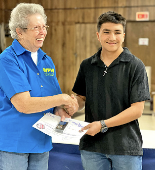 𝐁𝐢𝐠 𝐜𝐨𝐧𝐠𝐫𝐚𝐭𝐮𝐥𝐚𝐭𝐢𝐨𝐧𝐬 𝐭𝐨 𝐨𝐮𝐫 𝐇𝐨𝐫𝐧𝐞𝐭𝐬 𝐡𝐨𝐧𝐨𝐫𝐞𝐝 𝐛𝐲 𝐕𝐅𝐖 𝐏𝐨𝐬𝐭 𝐍𝐨. 𝟒𝟒𝟓𝟖!🇺🇸  𝗘𝗺𝗺𝗮 𝗗𝗮𝘃𝗶𝘀 (𝗖𝗛𝗦) was named Voice of Democracy winner, and 𝗚𝗿𝗮𝘆𝘀𝗼𝗻 𝗕𝗲𝗵𝗹𝗲𝗿 (𝗖𝗝𝗛) earned top honors in the 𝙋𝙖𝙩𝙧𝙞𝙤𝙩’𝙨 𝙋𝙚𝙣 contest.  A special shoutout to 𝗖𝗝𝗛 𝗵𝗶𝘀𝘁𝗼𝗿𝘆 𝘁𝗲𝗮𝗰𝗵𝗲𝗿 𝗖𝗼𝗱𝘆 𝗦𝗮𝘃𝗲𝗹𝗹, recognized as the 𝙎𝙢𝙖𝙧𝙩/𝙈𝙖𝙝𝙚𝙧 𝙑𝙁𝙒 𝙉𝙖𝙩𝙞𝙤𝙣𝙖𝙡 𝘾𝙞𝙩𝙞𝙯𝙚𝙣𝙨𝙝𝙞𝙥 𝙀𝙙𝙪𝙘𝙖𝙩𝙞𝙤𝙣 𝙏𝙚𝙖𝙘𝙝𝙚𝙧 𝙤𝙛 𝙩𝙝𝙚 𝙔𝙚𝙖𝙧 for the area and District winner among 17 posts!  We are incredibly proud of each of you! #CaldwellProud #CaldwellISD