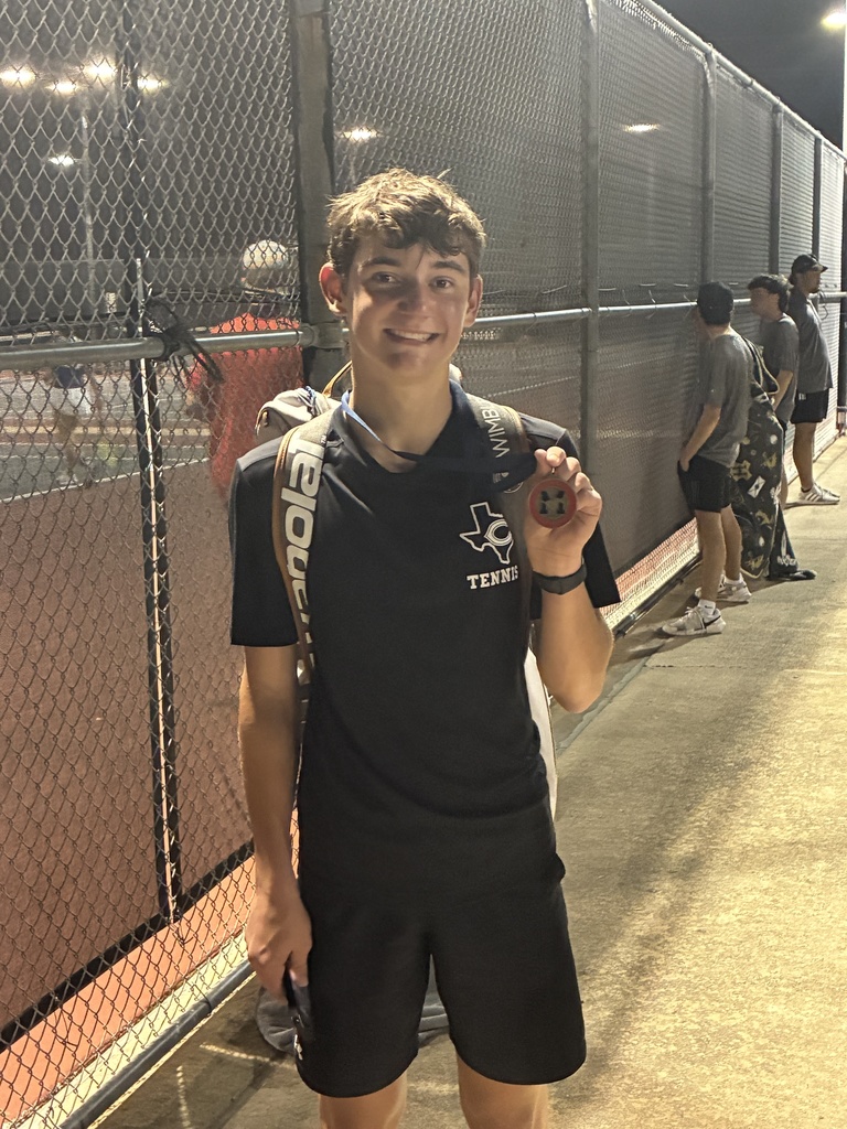 🎾 𝑯𝙤𝒓𝙣𝒆𝙩 𝙏𝙚𝙣𝙣𝙞𝙨 𝑻𝙖𝒌𝙚𝙨 𝙈𝒂𝙙𝒊𝙨𝒐𝙣𝒗𝙞𝒍𝙡𝒆! 🎾  Our tennis team turned in an outstanding performance at the Madisonville tournament:  🏆 𝟭𝘀𝘁 𝗣𝗹𝗮𝗰𝗲 𝗠𝗶𝘅𝗲𝗱 𝗗𝗼𝘂𝗯𝗹𝗲𝘀 – Cayden Zboril & Kylie Vogler 🏆 𝟭𝘀𝘁 𝗣𝗹𝗮𝗰𝗲 𝗕𝗼𝘆𝘀 𝗦𝗶𝗻𝗴𝗹𝗲𝘀 – Landon Vykukal 🥉 𝟯𝗿𝗱 𝗣𝗹𝗮𝗰𝗲 𝗕𝗼𝘆𝘀 𝗗𝗼𝘂𝗯𝗹𝗲𝘀 – Parker White & Billy Cochran 🥉 𝟯𝗿𝗱 𝗣𝗹𝗮𝗰𝗲 𝗚𝗶𝗿𝗹𝘀 𝗗𝗼𝘂𝗯𝗹𝗲𝘀 – Larisa Foster & Abby Vogler 🏅 𝟭𝘀𝘁 𝗣𝗹𝗮𝗰𝗲 𝗖𝗼𝗻𝘀𝗼𝗹𝗮𝘁𝗶𝗼𝗻 𝗠𝗶𝘅𝗲𝗱 𝗗𝗼𝘂𝗯𝗹𝗲𝘀 – Wyatt Beasley & Kamryn Gomez  What a strong showing on the court! We’re proud of the way these Hornets competed and represented Caldwell. #CaldwellProud #CaldwellISD