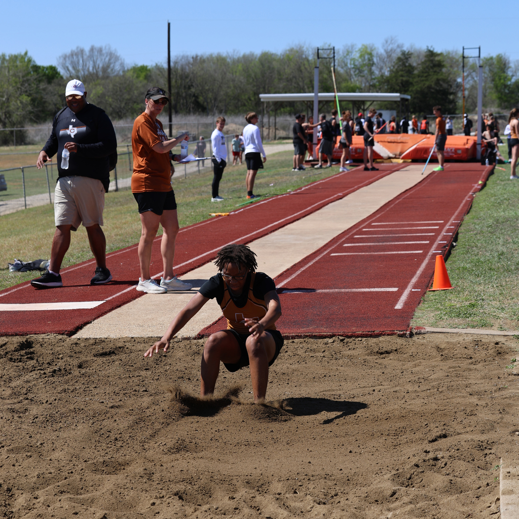 Yesterday was a special day at Hornet Stadium as we hosted the annua𝗛𝗮𝗽𝗽𝘆 𝗦𝗸𝗿𝗮𝗯𝗮𝗻𝗲𝗸 𝗥𝗲𝗹𝗮𝘆𝘀 track meet. 🧡  This annual meet is more than just competition—it’s a tribute to a coaching legend whose impact on Caldwell athletics is still felt today. From the track to the stands, it was a great day honoring that legacy while our Hornets competed with pride. #CaldwellProud #CaldwellISD