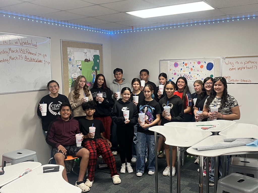 𝗚𝗿𝗲𝗮𝘁 𝗮𝘁𝘁𝗲𝗻𝗱𝗮𝗻𝗰𝗲 = 𝘀𝘄𝗲𝗲𝘁 𝗿𝗲𝘄𝗮𝗿𝗱𝘀! 🥤👏  Congratulations to Mrs. Rasmussen’s 1st period for having the best attendance in February and earning Sonic drinks! #CaldwellProud #CaldwellISD