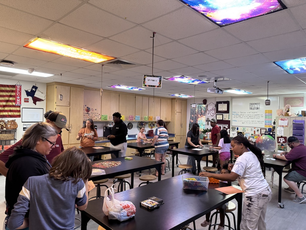 Game Night was a hit at CIS! 🎲🧡  From games to the Book Fair, it was a great evening with our Hornet families.  Congrats to Lincoln Giese, who took home the Amazon gift card after students entered their game cards into the drawing!  Thanks for joining us! #CaldwellProud #CaldwellISD