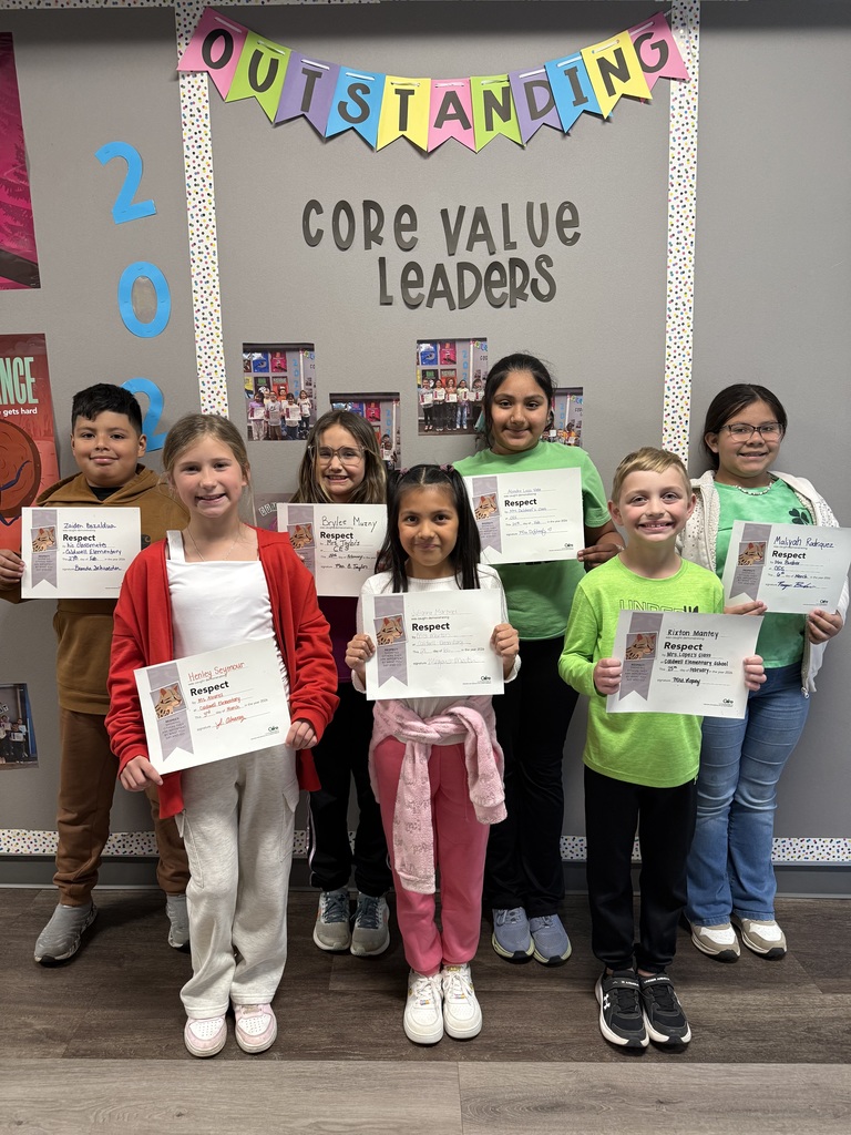 Big smiles for our Core Value Leaders! ✨ We’re proud of these students for demonstrating 𝗿𝗲𝘀𝗽𝗲𝗰𝘁 and making a difference on campus. #CaldwellProud #CaldwellISD