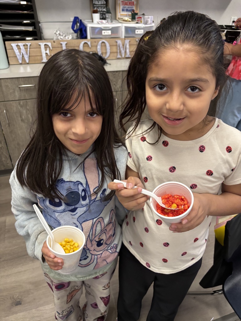 𝗟𝗲𝗮𝗿𝗻𝗶𝗻𝗴 𝗶𝘀 𝘀𝘄𝗲𝗲𝘁… 𝗮𝗻𝗱 𝘀𝗼𝗺𝗲𝘁𝗶𝗺𝗲𝘀 𝗮 𝗹𝗶𝘁𝘁𝗹𝗲 𝗰𝗼𝗿𝗻𝘆 🌽😉 Our students recently learned the /or/ sound in phonics and celebrated with a fun (and tasty!) treat—corn in a cup!  #CaldwellProud #CaldwellISD