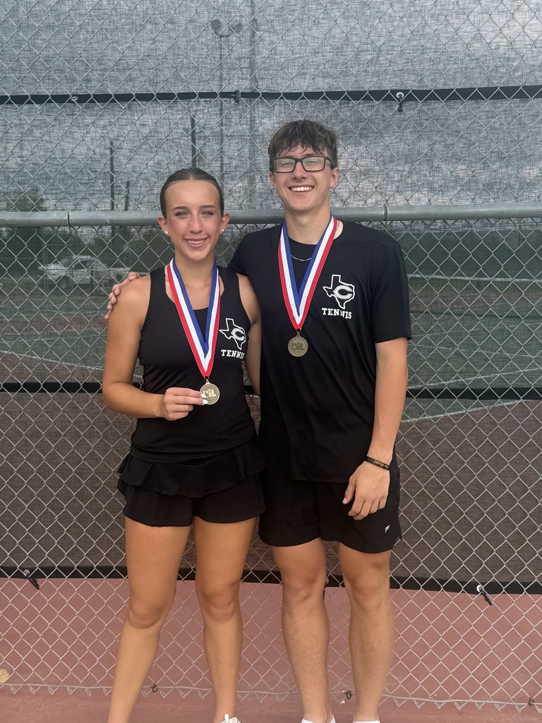 𝗦𝘁𝗿𝗼𝗻𝗴 𝘀𝗵𝗼𝘄𝗶𝗻𝗴 𝗮𝘁 𝘁𝗵𝗲 𝗗𝗶𝘀𝘁𝗿𝗶𝗰𝘁 𝗧𝗲𝗻𝗻𝗶𝘀 𝗧𝗼𝘂𝗿𝗻𝗮𝗺𝗲𝗻𝘁 𝗶𝗻 𝗕𝗲𝗹𝗹𝘃𝗶𝗹𝗹𝗲! 🎾  🏆 District Champion Boys Singles – Landon Vykukal (𝘢𝘥𝘷𝘢𝘯𝘤𝘦𝘴 𝘵𝘰 𝘳𝘦𝘨𝘪𝘰𝘯𝘢𝘭𝘴) 🏆 District Champions Mixed Doubles – Kylie Vogler & Cayden Zboril (𝘢𝘥𝘷𝘢𝘯𝘤𝘦𝘴 𝘵𝘰 𝘳𝘦𝘨𝘪𝘰𝘯𝘢𝘭𝘴) 🥈 2nd Boys Singles – Felipe Gaucin (𝘢𝘥𝘷𝘢𝘯𝘤𝘦𝘴 𝘵𝘰 𝘳𝘦𝘨𝘪𝘰𝘯𝘢𝘭𝘴) 🥉 3rd Girls Doubles – Abby Vogler & Larisa Foster 🥉 3rd Boys Doubles – Billy Cochran & Parker White  Congratulations to all our Hornets—good luck at Regionals! #CaldwellProud #CaldwellISD