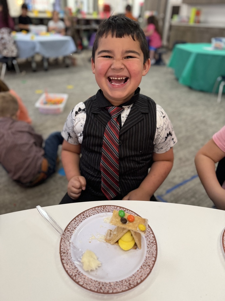 Kindergarten + Easter = the cutest combo 🐰💐  From crafts to sweet treats, these students had a blast rotating through their Easter stations! #CaldwellProud #CaldwellISD