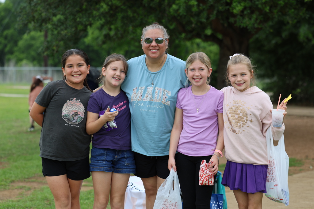 Snow cones ✔️ Bounce houses ✔️ Dunking booth ✔️ STAAR testing DONE ✔️  Our CIS Hornets celebrated a year of hard work and preparation with an afternoon full of STAARnival fun! 🎉💛  #CaldwellProud #CaldwellISD