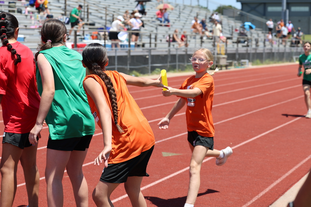 Future Hornets on the move! 🧡🏃‍♂️🏃‍♀️  Our 6th graders had a great time competing at yesterday’s 6th Grade Track Meet! From sprinting and jumping to cheering on teammates, it was a fun day filled with effort, teamwork, and Hornet pride. We love seeing these students represent Caldwell with such great attitudes and determination! #CaldwellProud #CaldwellISD