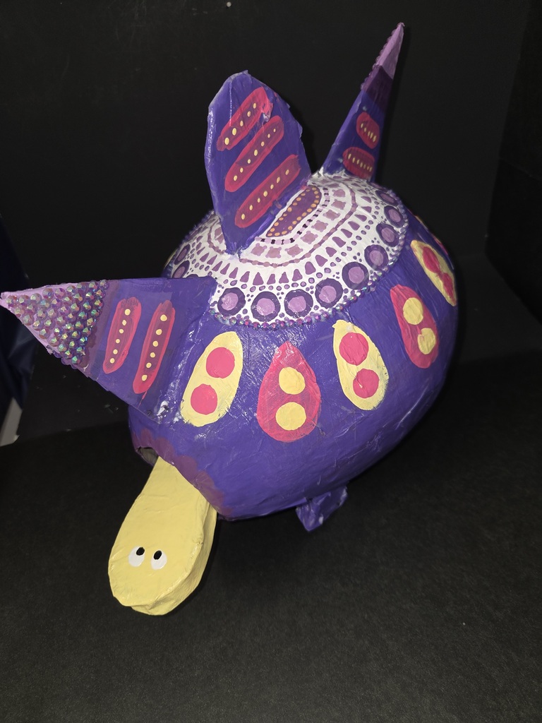 Bright colors, bold creativity, and lots of imagination! ๐จ๐ฆ Our 8th grade art students recently wrapped up their final art project by creating traditional ๐ ๐ฒ๐
๐ถ๐ฐ๐ฎ๐ป ๐๐ผ๐น๐ธ ๐๐ฟ๐ ๐๐ก๐๐๐ง๐๐๐๐จ โ colorful, imaginative creatures inspired by Mexican culture and artistry. Each piece was uniquely designed and showcased the creativity and talent of our Hornets! #CaldwellProud #CaldwellISD