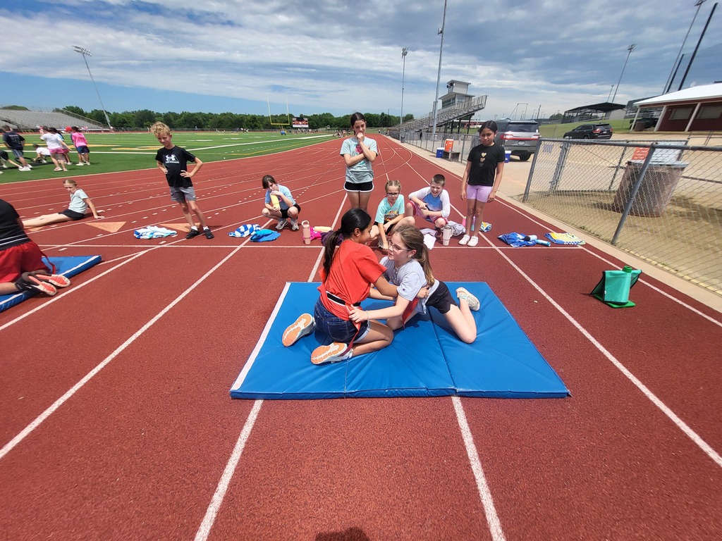 Sunshine, water games, field day fun, and lots of smiles made for a GREAT day at CIS! โ๏ธ๐ฆ Our Intermediate Hornets enjoyed an exciting Field & Water Day filled with laughter, friendly competition, and fun with classmates and teachers. These are the memories that make the final days of school so special! #CaldwellProud #CaldwellISD