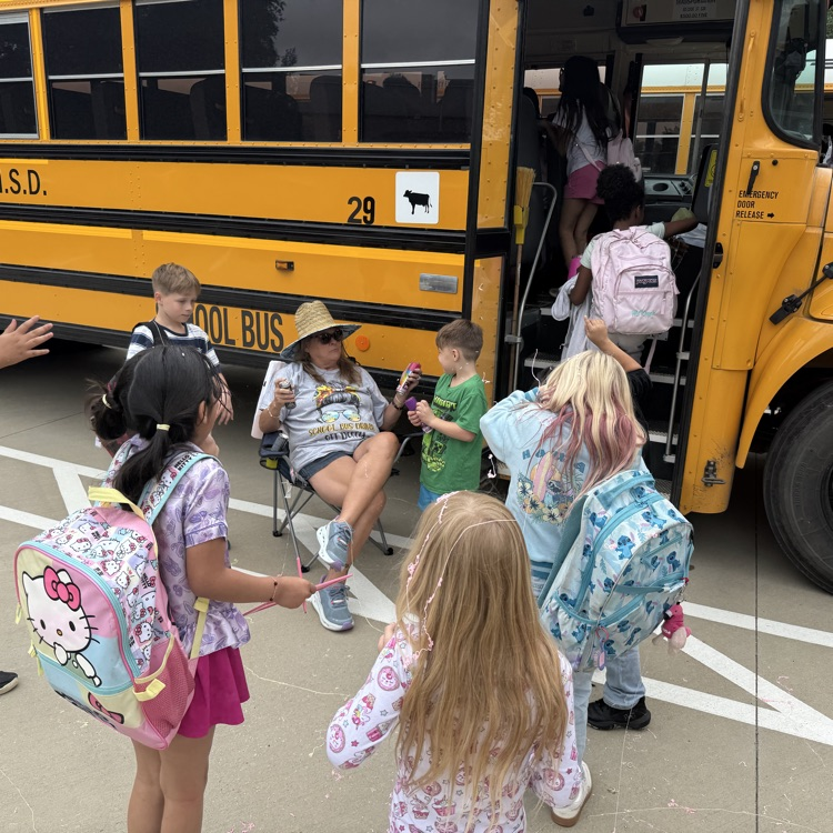 โAnd just like thatโฆ the last bell rang and the buses headed home for summer! โ๏ธโ #CaldwellProud #CaldwellISD