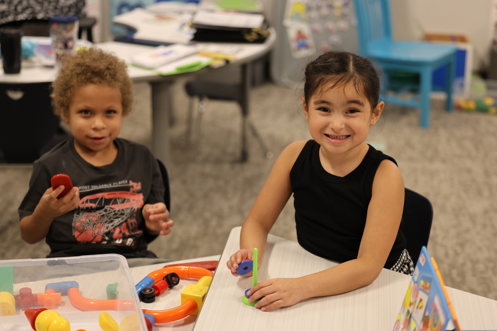 🧡 𝗧𝗛𝗘𝗦𝗘 𝗮𝗿𝗲 𝘁𝗵𝗲 𝗺𝗼𝗺𝗲𝗻𝘁𝘀. 🧡  Learning, creating, reading, playing, making new friends…and settling back into our school-day routines.  Week ONE(ish) is officially in the books, and it sure is good having our Hornets back! #CaldwellProud #CaldwellISD