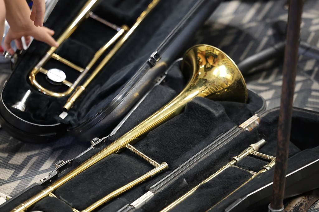 🎶 𝗔𝗻𝗱 𝘀𝗼 𝗶𝘁 𝗯𝗲𝗴𝗶𝗻𝘀…  Today was instrument day for some of our beginner band students, and the trombones officially made their debut! 🎺  There may have been a few interesting sounds along the way 😂, but these future Hornet musicians are officially on their way! 🧡🖤#CaldwellProud #CaldwellISD