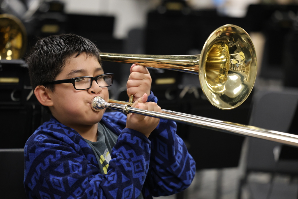 🎶 𝗔𝗻𝗱 𝘀𝗼 𝗶𝘁 𝗯𝗲𝗴𝗶𝗻𝘀…  Today was instrument day for some of our beginner band students, and the trombones officially made their debut! 🎺  There may have been a few interesting sounds along the way 😂, but these future Hornet musicians are officially on their way! 🧡🖤#CaldwellProud #CaldwellISD