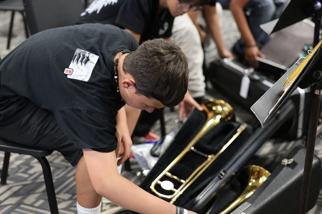 🎶 𝗔𝗻𝗱 𝘀𝗼 𝗶𝘁 𝗯𝗲𝗴𝗶𝗻𝘀…  Today was instrument day for some of our beginner band students, and the trombones officially made their debut! 🎺  There may have been a few interesting sounds along the way 😂, but these future Hornet musicians are officially on their way! 🧡🖤#CaldwellProud #CaldwellISD