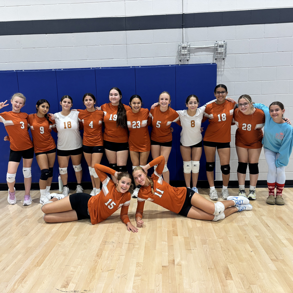 𝗦𝗪𝗘𝗘𝗣! 🧹🏐  It was a clean sweep for 𝗖𝗝𝗛 𝗩𝗼𝗹𝗹𝗲𝘆𝗯𝗮𝗹𝗹 last night as all FOUR teams picked up wins over Rockdale! 🙌 Great job, Lady Hornets! #CaldwellProud #CaldwellISD