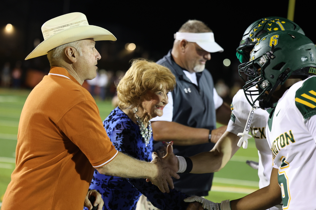 🧡 𝗢𝗡𝗖𝗘 𝗔 𝗛𝗢𝗥𝗡𝗘𝗧, 𝗔𝗟𝗪𝗔𝗬𝗦 𝗔 𝗛𝗢𝗥𝗡𝗘𝗧. 🧡  Friday night’s Homecoming was made extra special by a very special guest — 𝗦𝘁𝗲𝗽𝗵𝗶𝗻𝗮 (𝗡𝗮𝘃𝗿𝗮𝘁𝗶𝗹) 𝗗𝗶𝗗𝗼𝗻𝗮𝘁𝗼, Caldwell High School Class of 1951.  At 94 years young, Stephina traveled all the way from Delaware to come home to Caldwell. She spent the day touring CHS and visiting band rehearsal before making the most of Friday night under the lights.  Under the Friday night lights, she 𝗰𝗼𝗻𝗱𝘂𝗰𝘁𝗲𝗱 𝘁𝗵𝗲 𝗛𝗼𝗿𝗻𝗲𝘁 𝗕𝗮𝗻𝗱 𝗶𝗻 𝘁𝗵𝗲 𝘀𝗰𝗵𝗼𝗼𝗹 𝗮𝗹𝗺𝗮 𝗺𝗮𝘁𝗲𝗿, 𝗽𝗿𝗼𝘂𝗱𝗹𝘆 𝗙𝗟𝗜𝗣𝗣𝗘𝗗 𝘁𝗵𝗲 𝗰𝗼𝗶𝗻 𝗳𝗼𝗿 𝘁𝗵𝗲 𝗼𝗽𝗲𝗻𝗶𝗻𝗴 𝘁𝗼𝘀𝘀, 𝗮𝗻𝗱 𝗵𝗲𝗹𝗽𝗲𝗱 𝗰𝗿𝗼𝘄𝗻 𝗼𝘂𝗿 𝟮𝟬𝟮𝟲 𝗛𝗼𝗺𝗲𝗰𝗼𝗺𝗶𝗻𝗴 𝗤𝘂𝗲𝗲𝗻.   Seventy-five years after graduating from CHS, Stephina reminded us that the years may pass and generations may change, but 𝒚𝙤𝒖 𝒏𝙚𝒗𝙚𝒓 𝒓𝙚𝒂𝙡𝒍𝙮 𝙨𝒕𝙤𝒑 𝒃𝙚𝒊𝙣𝒈 𝒂 𝑯𝙤𝒓𝙣𝒆𝙩.  Thank you for coming home, Stephina. 𝗧𝗵𝗶𝘀 𝗶𝘀 𝗼𝗻𝗲 𝗛𝗼𝗺𝗲𝗰𝗼𝗺𝗶𝗻𝗴 𝘄𝗲 𝘄𝗼𝗻’𝘁 𝘀𝗼𝗼𝗻 𝗳𝗼𝗿𝗴𝗲𝘁. #CaldwellProud #CaldwellISD