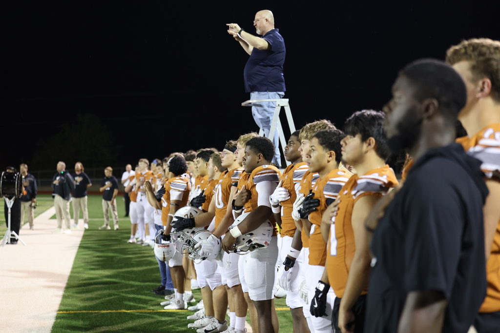 🇺🇸 𝗠𝗢𝗥𝗘 𝗧𝗛𝗔𝗡 𝗔 𝗚𝗔𝗠𝗘  Before Friday night’s Homecoming game began, Caldwell and Lexington came together for a moment bigger than football.  In recognition of 𝗦𝗲𝗽𝘁𝗲𝗺𝗯𝗲𝗿 𝟭𝟭, the bands and dance teams from both schools joined together on the field for a special performance of the 𝗡𝗮𝘁𝗶𝗼𝗻𝗮𝗹 𝗔𝗻𝘁𝗵𝗲𝗺. 🇺🇸  Two schools. One field. One beautiful tribute.  Thank you to our students and our friends from Lexington for helping make this moment so special. ❤️🤍💙 #CaldwellProud #CaldwellISD