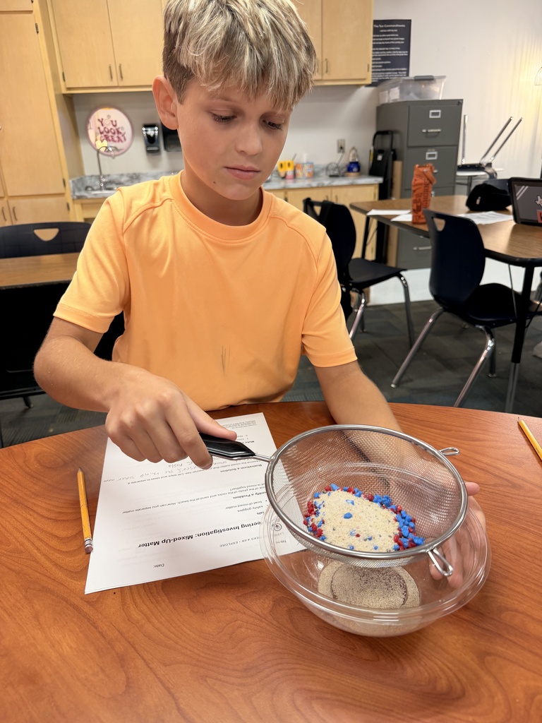 🔬 𝗠𝗮𝘁𝘁𝗲𝗿 𝘄𝗮𝘀 𝗮𝗹𝗹 𝗺𝗶𝘅𝗲𝗱 𝘂𝗽 𝗶𝗻 𝗠𝗿𝘀. 𝗡𝗼𝘃𝗼𝘀𝗮𝗱’𝘀 𝗳𝗼𝘂𝗿𝘁𝗵-𝗴𝗿𝗮𝗱𝗲 𝗰𝗹𝗮𝘀𝘀𝗿𝗼𝗼𝗺!  Students became scientists as they investigated and observed different materials, then used their physical properties to separate each mixture. Hands-on learning makes science stick! #CaldwellProud #CaldwellISD
