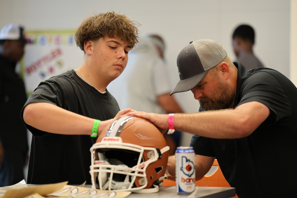 🏈 HELMETS WITH HEROES 🧡  This morning, our Hornet football players invited some of the heroes in their lives to help place the stripes on their helmets. It was a special opportunity to honor the people who encourage them, support them and help shape who they are—both on and off the field.  Thank you to everyone who joined us for this meaningful Hornet tradition!  #CaldwellProud #CaldwellISD
