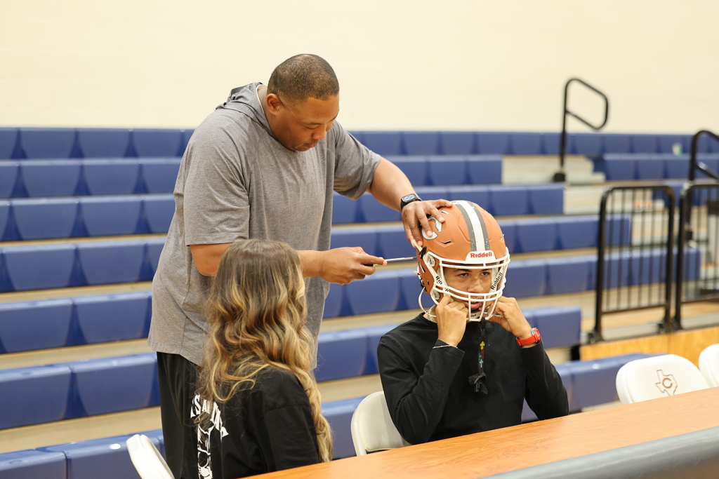 🏈 HELMETS WITH HEROES 🧡  This morning, our Hornet football players invited some of the heroes in their lives to help place the stripes on their helmets. It was a special opportunity to honor the people who encourage them, support them and help shape who they are—both on and off the field.  Thank you to everyone who joined us for this meaningful Hornet tradition!  #CaldwellProud #CaldwellISD