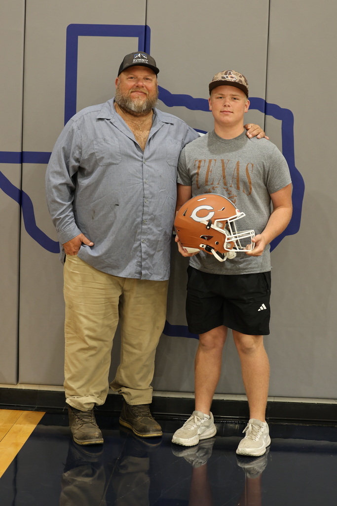 🏈 HELMETS WITH HEROES 🧡  This morning, our Hornet football players invited some of the heroes in their lives to help place the stripes on their helmets. It was a special opportunity to honor the people who encourage them, support them and help shape who they are—both on and off the field.  Thank you to everyone who joined us for this meaningful Hornet tradition!  #CaldwellProud #CaldwellISD