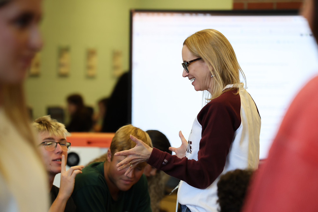 Apply to College Day @ CHS