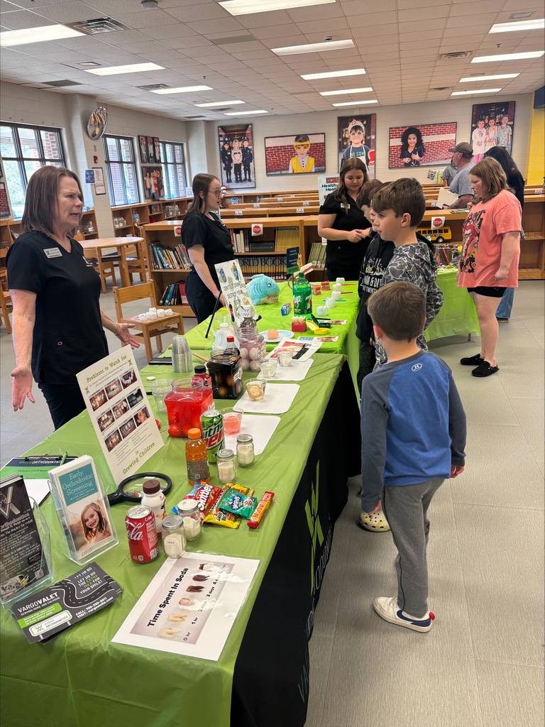 CES Spring Student Showcase & Family STEM Night Highlights