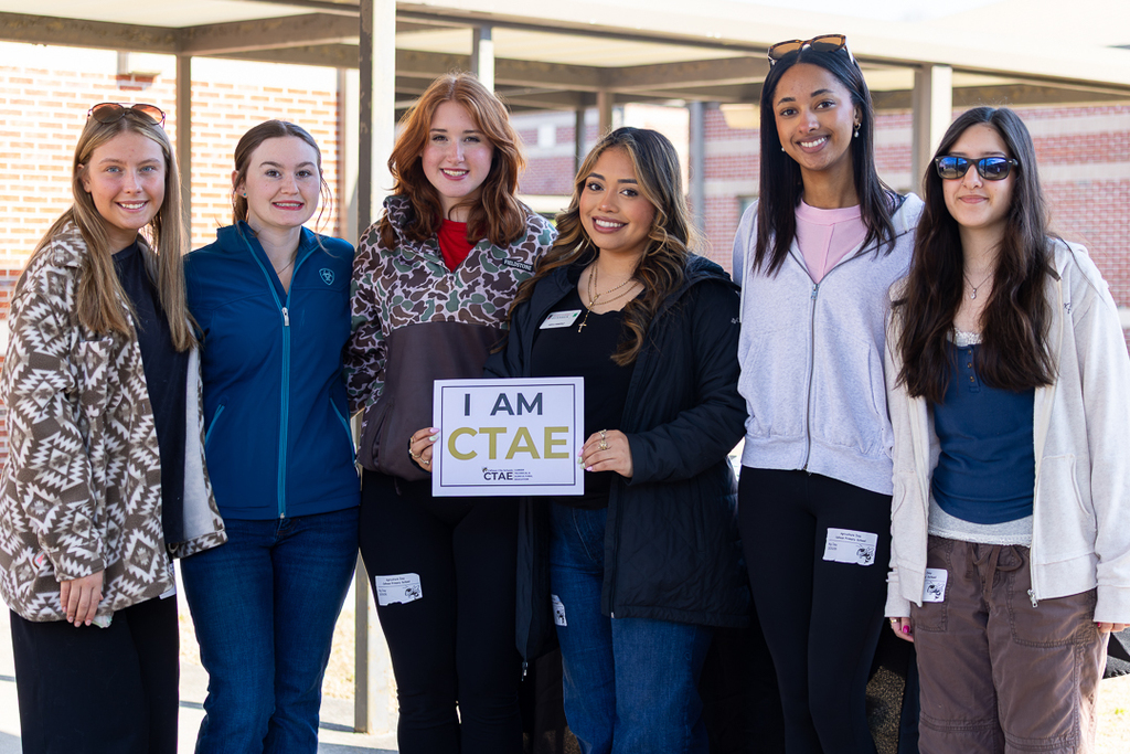 A great day of learning and connection at Agriculture Day! 🌾 CPS students teamed up with Calhoun High’s CTAE & FFA students, along with alumni and special guests, for hands-on experiences that brought career pathways to life. #CTAEdelivers #OurHeartOurFuture